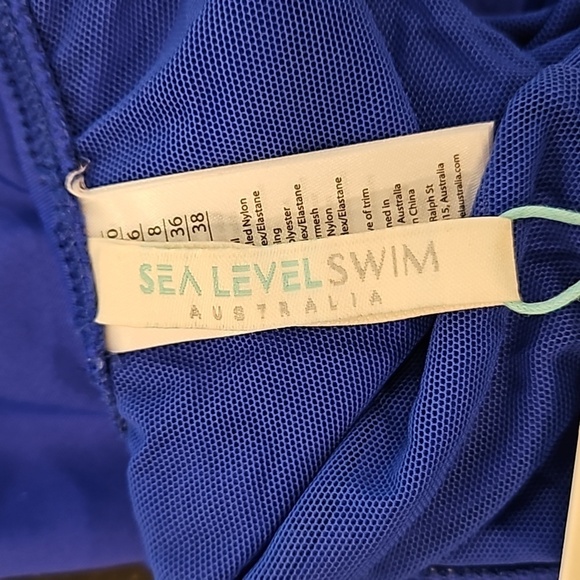 💕SEA LEVEL💕 Eco Essentials Keyhole Halter One Piece Swimsuit Cobalt Blue 6 NWT - Picture 12 of 15